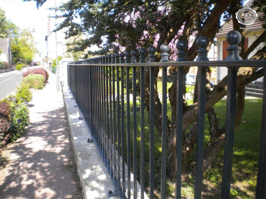 Clôture gris anthracite situé à Alizay (27460) Eure Normandie