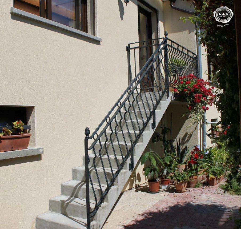 Garde corps / main courante gris anthracite situé à Alizay (27460) Eure Normandie